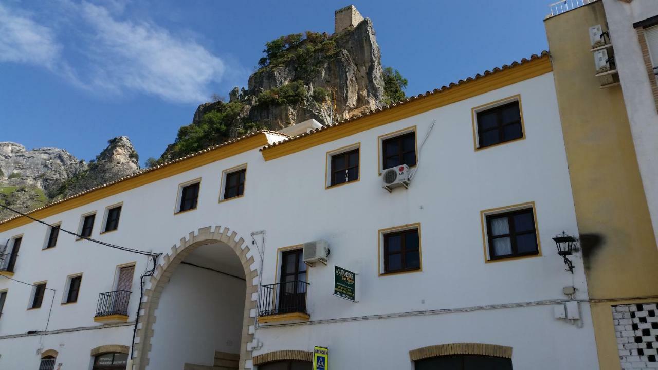 Alojamientos Castillo De La Iruela Luaran gambar